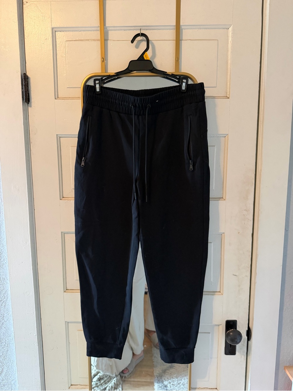 Old Navy  Dynamic Fleece Jogger